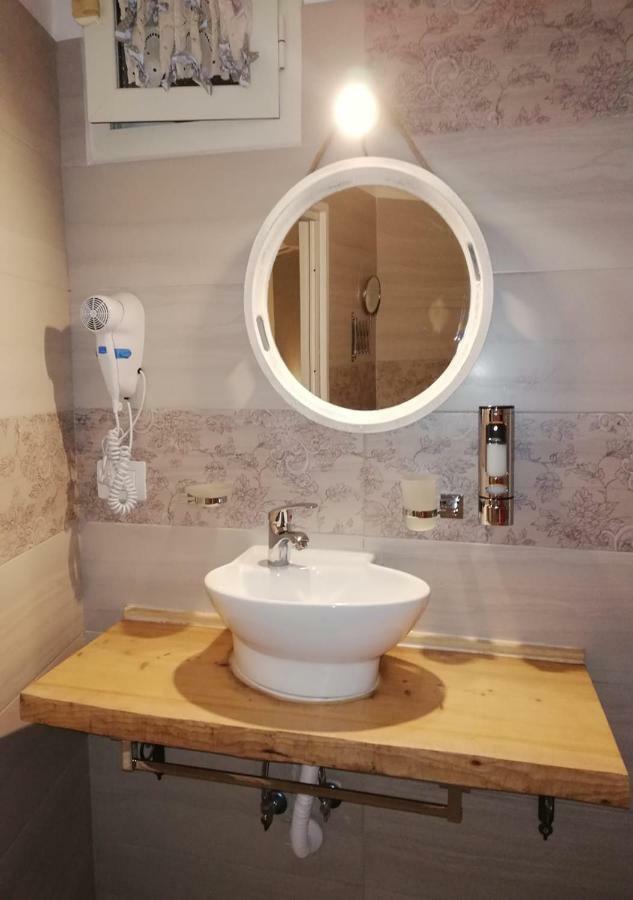 Addu' Ninucc' Otel Napoli Dış mekan fotoğraf